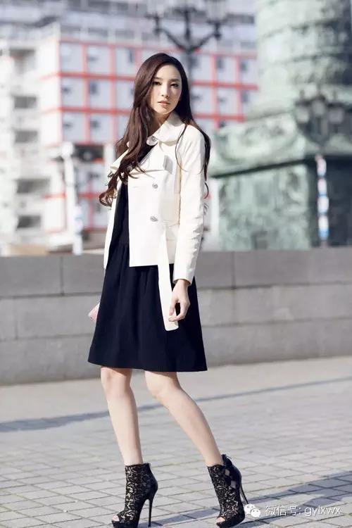 明星旅行糗事一籮筐 總有一個(gè)萌到你！