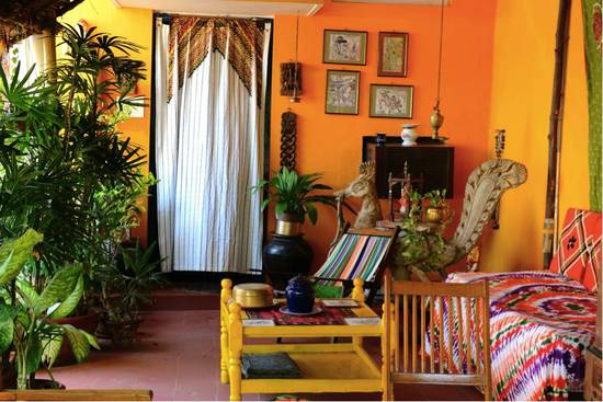 出國旅行 除了酒店還能睡在哪兒？