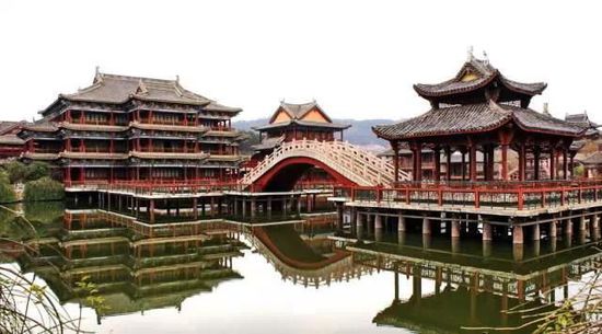 門(mén)票那么貴 沒(méi)法玩耍了！