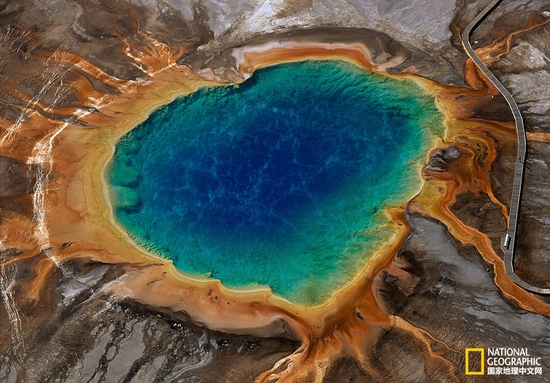 黃石國家公園，懷俄明州攝影：Norbert Rosing，國家地理創(chuàng)意版