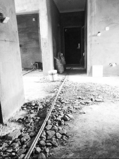 花了七八千，被告知裝錯了房