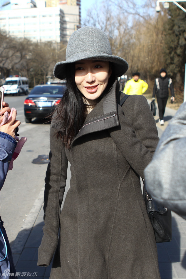 央視春晚語(yǔ)言類(lèi)減到8個(gè)節(jié)目