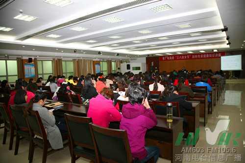 活動(dòng)現(xiàn)場(chǎng)(二) 活動(dòng)現(xiàn)場(chǎng)(二)