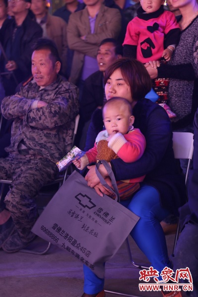 生動有趣的游戲環(huán)節(jié)，觀眾參與積極，獎品很給力。