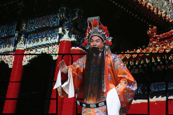 河南省豫劇二團(tuán)演員、唐派再傳弟子郭志誠(chéng)演唱唐派名劇《金殿風(fēng)云》