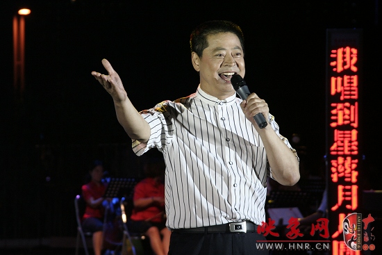 國家一級演員、河南省曲劇團(tuán)團(tuán)長孟祥禮演唱《你家在哪里》