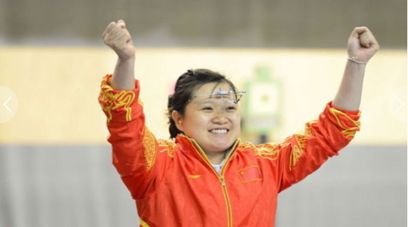 生子后她更成熟 郭文珺中國首個(gè)媽媽奧運(yùn)射擊冠軍