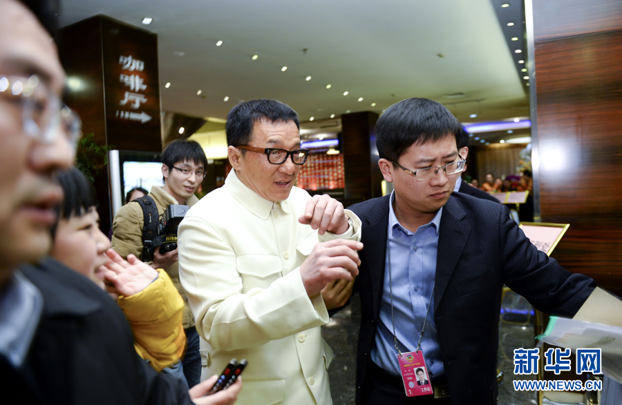 明星委員上兩會(huì) 明星委員上兩會(huì)