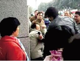 純屬誤會(huì)，人家不是人販子