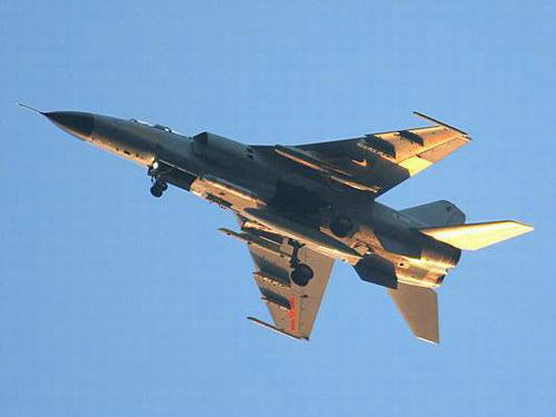 資料圖：進行訓練中國空軍飛豹戰(zhàn)機。