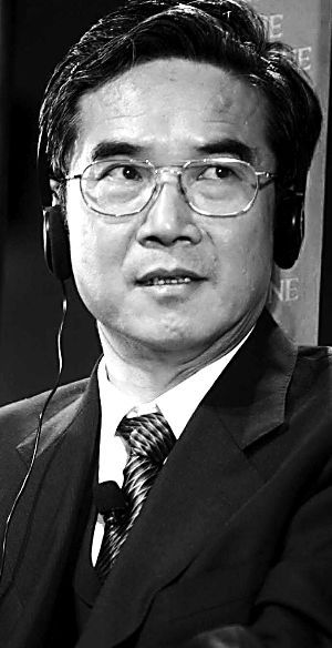 　中國(guó)石油化工集團(tuán)公司原總經(jīng)理、中國(guó)石油化工股份有限公司原董事長(zhǎng)陳同海