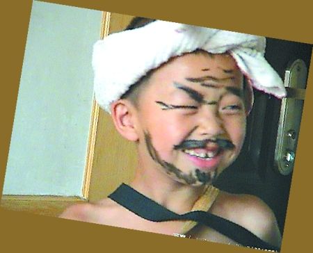 老鄉(xiāng)見老鄉(xiāng)，甭提多開心