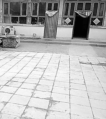 案發(fā)院落，血跡已被掩蓋。