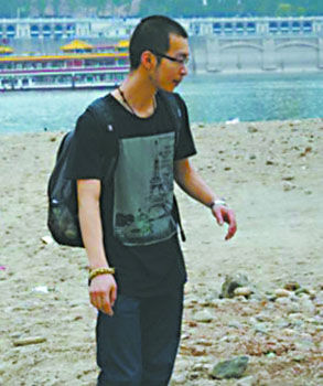 喜歡考古的小楊。受訪者供圖