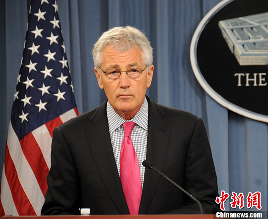 資料圖:華盛頓時(shí)間4月29日,美國(guó)防長(zhǎng)哈格爾與到訪的日本防衛(wèi)大臣小野寺五典舉行會(huì)晤。中新社發(fā) 德永健 攝