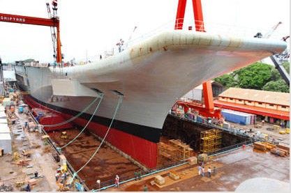 資料圖：印度首艘國產(chǎn)航母“維克蘭特”號(hào)。