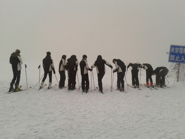 鄭州人自己的滑雪場(chǎng)圣誕啟幕！