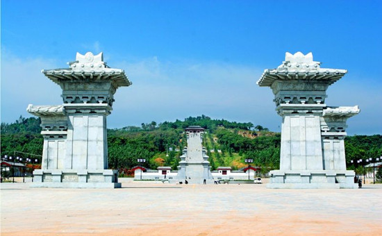 母親節(jié)，帶上爸媽去撒歡吧?。? uploadpic=