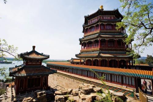 北方的皇家園林象征著盛世的繁華。