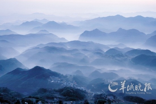 天臺(tái)山風(fēng)光如畫。