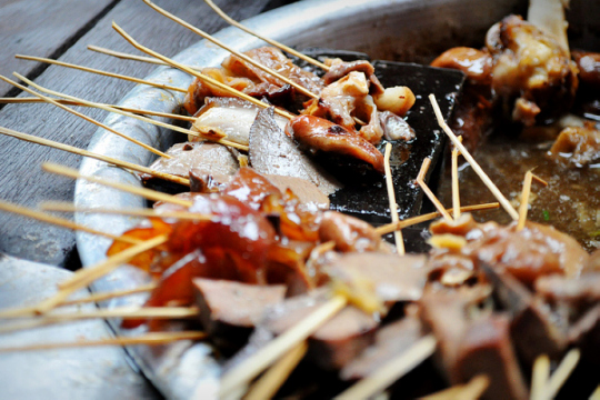 緬甸，繽紛的街邊平民小吃