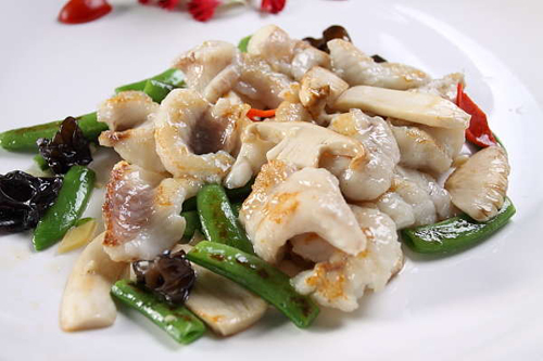 不時不吃滋補(bǔ)松茸宴 秋季進(jìn)補(bǔ)佳品