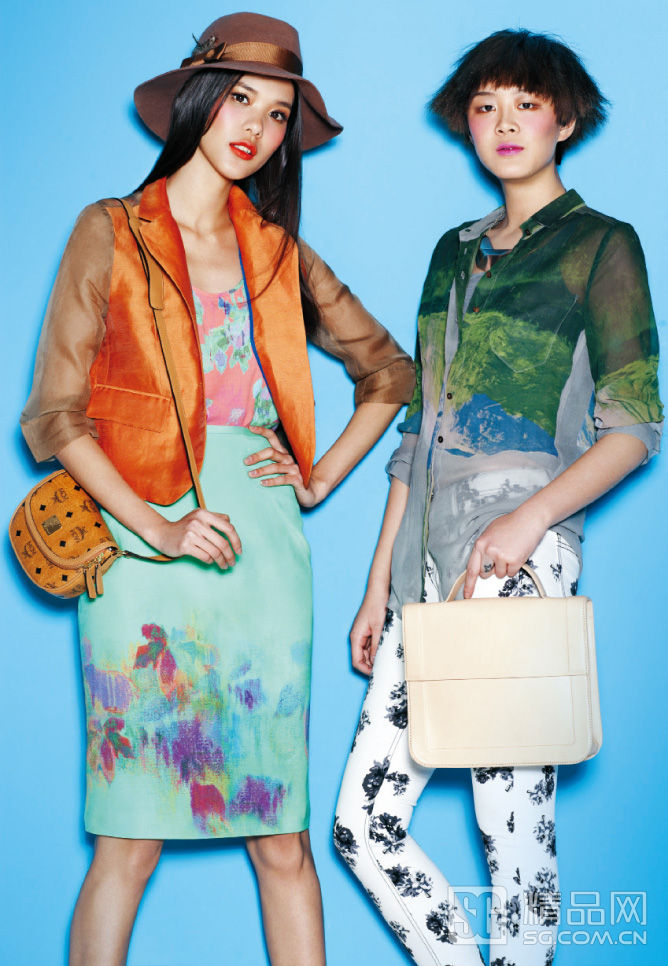 寫意水墨對(duì)撞精致花卉