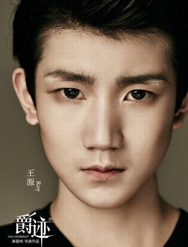 不知是演什么角色呢？