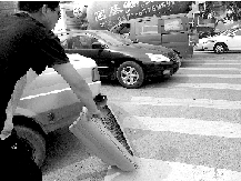 大型車輛視覺(jué)有盲區(qū)