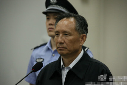 庭審現場的張曙光。