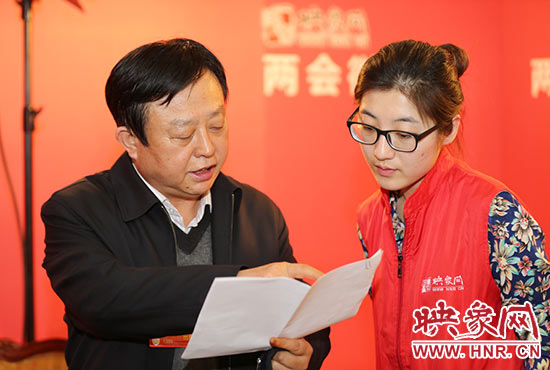 全國(guó)人大代表喬彬接受映象網(wǎng)采訪。