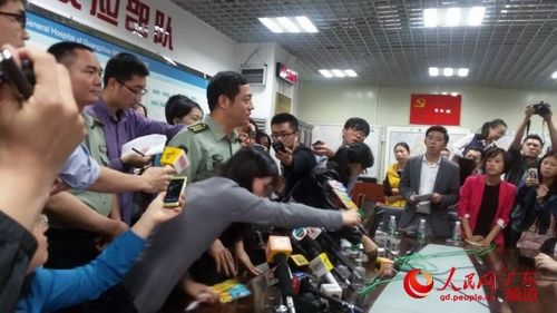 廣州軍區(qū)廣州總醫(yī)院發(fā)布會現(xiàn)場。
