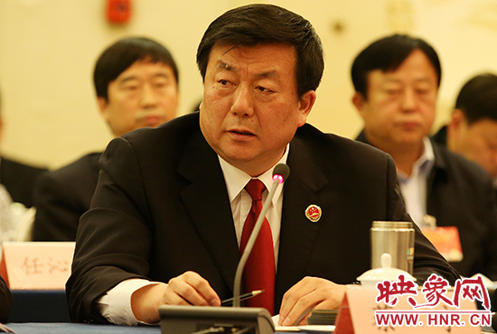 全國(guó)人大代表、河南省人民檢察院檢察長(zhǎng)蔡寧