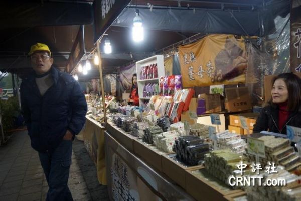 業(yè)者感嘆，游覽車(chē)數(shù)量或許沒(méi)有變少，但實(shí)際陸客人數(shù)減少。