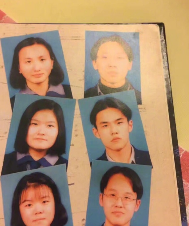 周杰倫中學(xué)時(shí)代照片曝光 這樣的見過嗎? 周杰倫中學(xué)時(shí)代照片曝光 這樣的見過嗎?