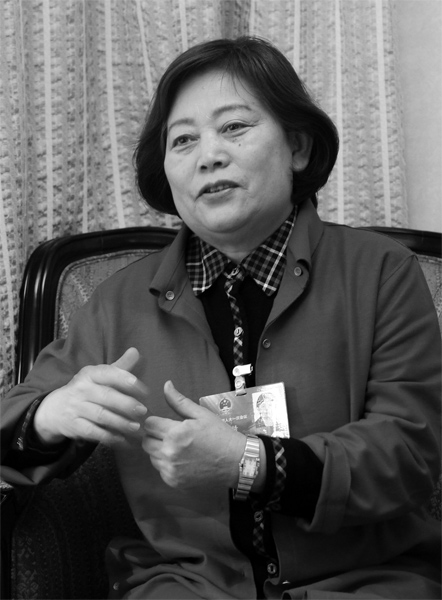 代表檔案：王繡 全國人大代表、洛陽博物館名譽館長