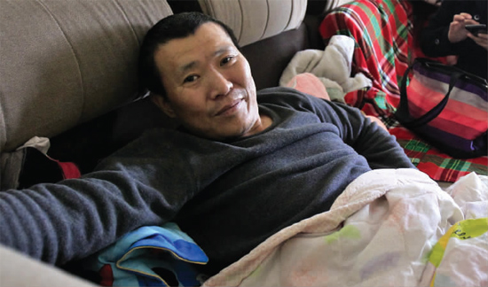 11月11日，李剛病情再次惡化，在眾多朋友的鼓勵下，他將再赴西安進(jìn)行手術(shù)治療