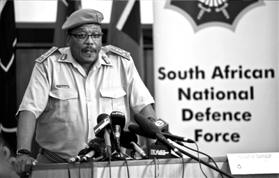 3月23日，中非共和國首都班吉，從加蓬首都利伯維爾出發(fā)的法國增援部隊共計200名士兵抵達(dá)班吉國際機(jī)場