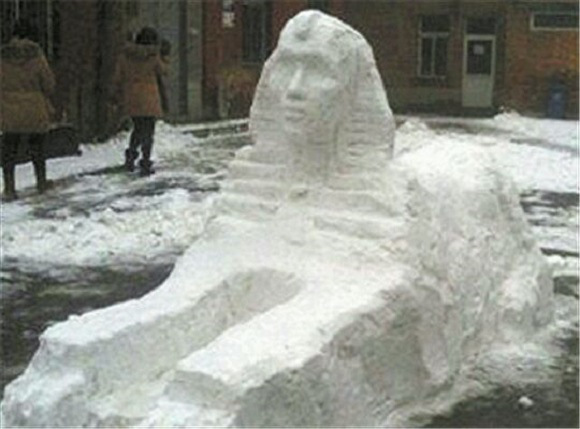 創(chuàng)意十足！日系列卡通雪人走紅