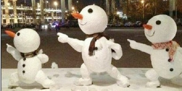 創(chuàng)意十足！日系列卡通雪人走紅
