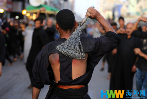 數(shù)萬(wàn)穆斯林集體朝圣