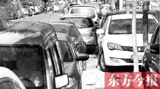鄭州停車位緊張，給愛車找個(gè)車位每天都在考驗(yàn)著車主的智慧