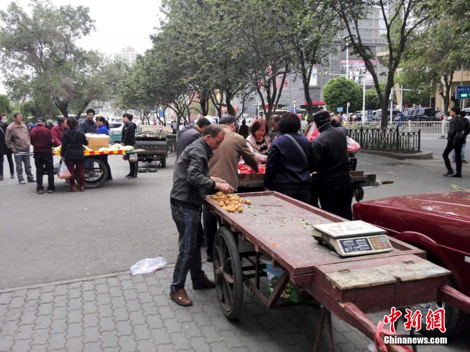 自治區(qū)和烏魯木齊市有關部門迅速處置，傷員已全部送往醫(yī)院救治。