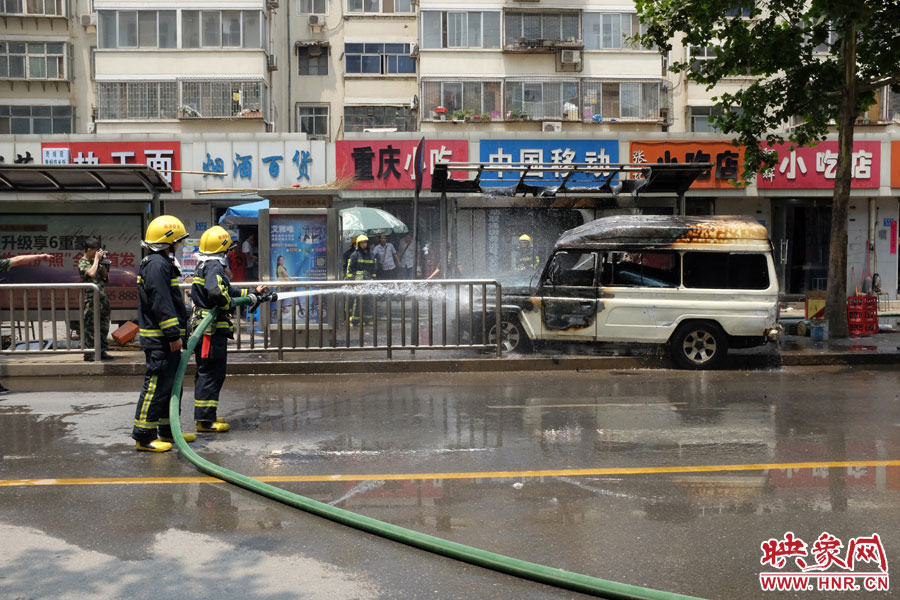 火災(zāi)現(xiàn)場(chǎng)。