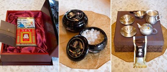 　當?shù)貢r間2014年7月4日，韓國總統(tǒng)樸槿惠向中國國家主席習近平贈送的紅參和茶具等。