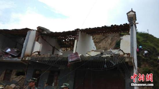    8月3日16時30分，云南省昭通市魯?shù)榭h發(fā)生6.5級地震。