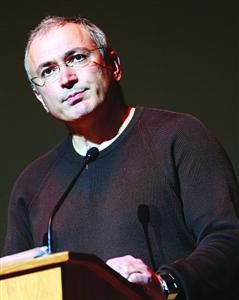 2014年3月10日，烏克蘭，霍多爾科夫斯基在基輔理工大學(xué)發(fā)表演講。