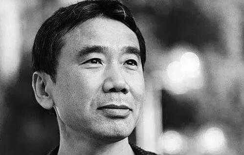 但賠率并非完全靠蒙。比如在2012年，Ladbrokes就成功壓中莫言獲獎。而去年得主阿列克謝耶維奇，在諾獎公布前一周反超村上春樹位列賠率榜首位。