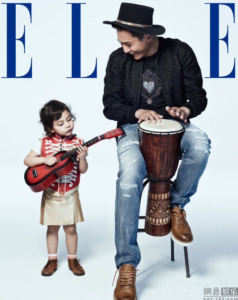 劉燁攜混血女兒拍寫(xiě)真大片 網(wǎng)友大呼可愛(ài)