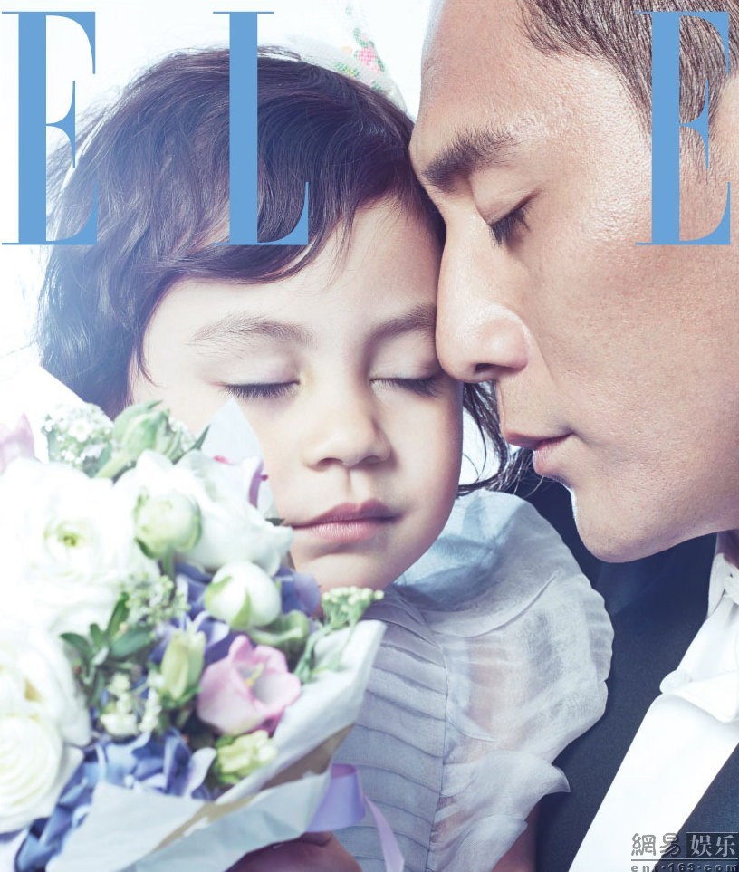 劉燁攜混血女兒拍寫(xiě)真大片 網(wǎng)友大呼可愛(ài)